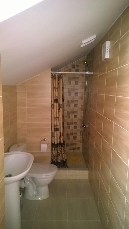 Guest House "Gerugne" โมเลียติ ภายนอก รูปภาพ