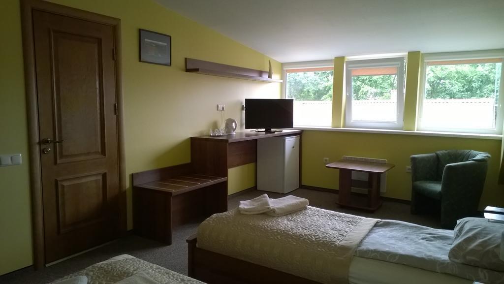Guest House "Gerugne" โมเลียติ ภายนอก รูปภาพ